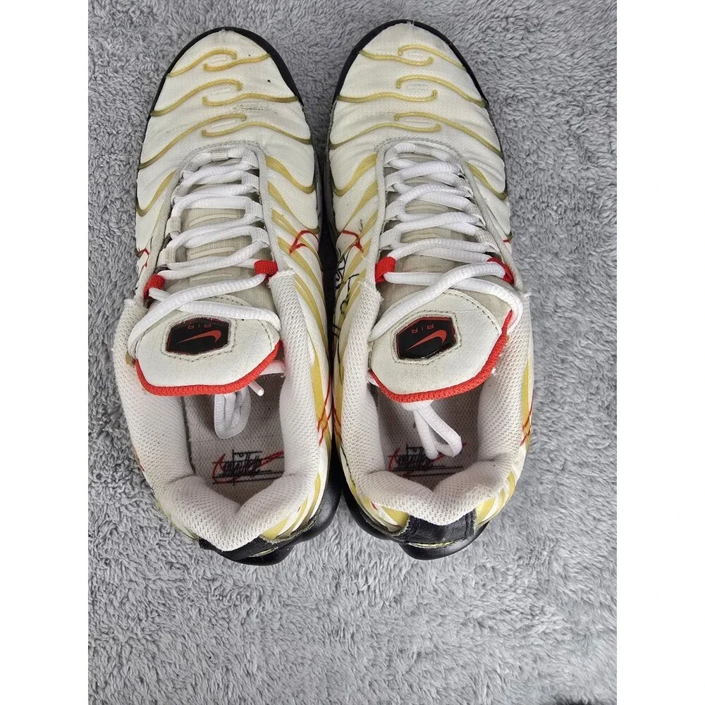 Nike Air Max Plus Striped White Red Black Beige Low Top Men's Athletic Sneakers
